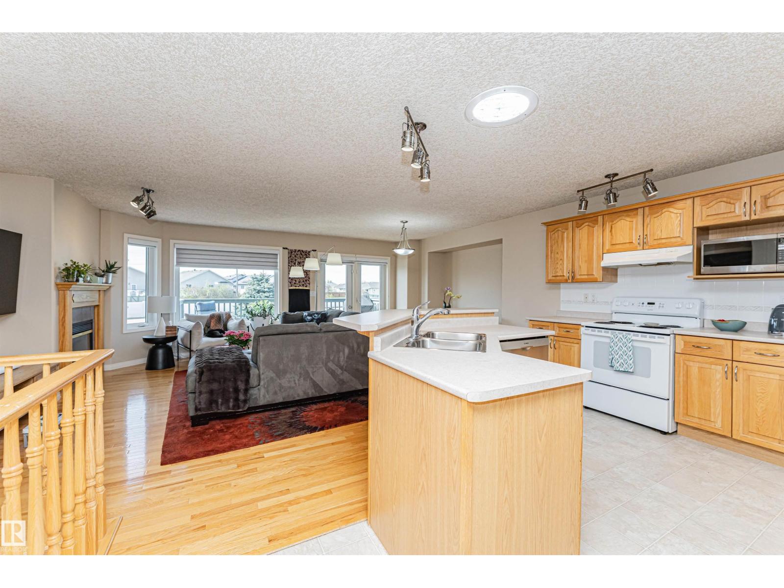 #15 16415 77 ST NW NW - 16