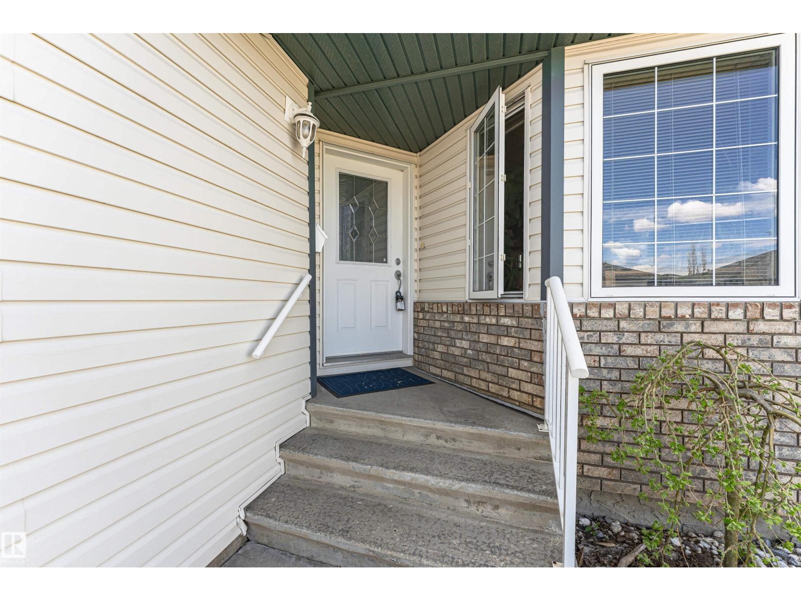 #15 16415 77 ST NW NW - Image 3