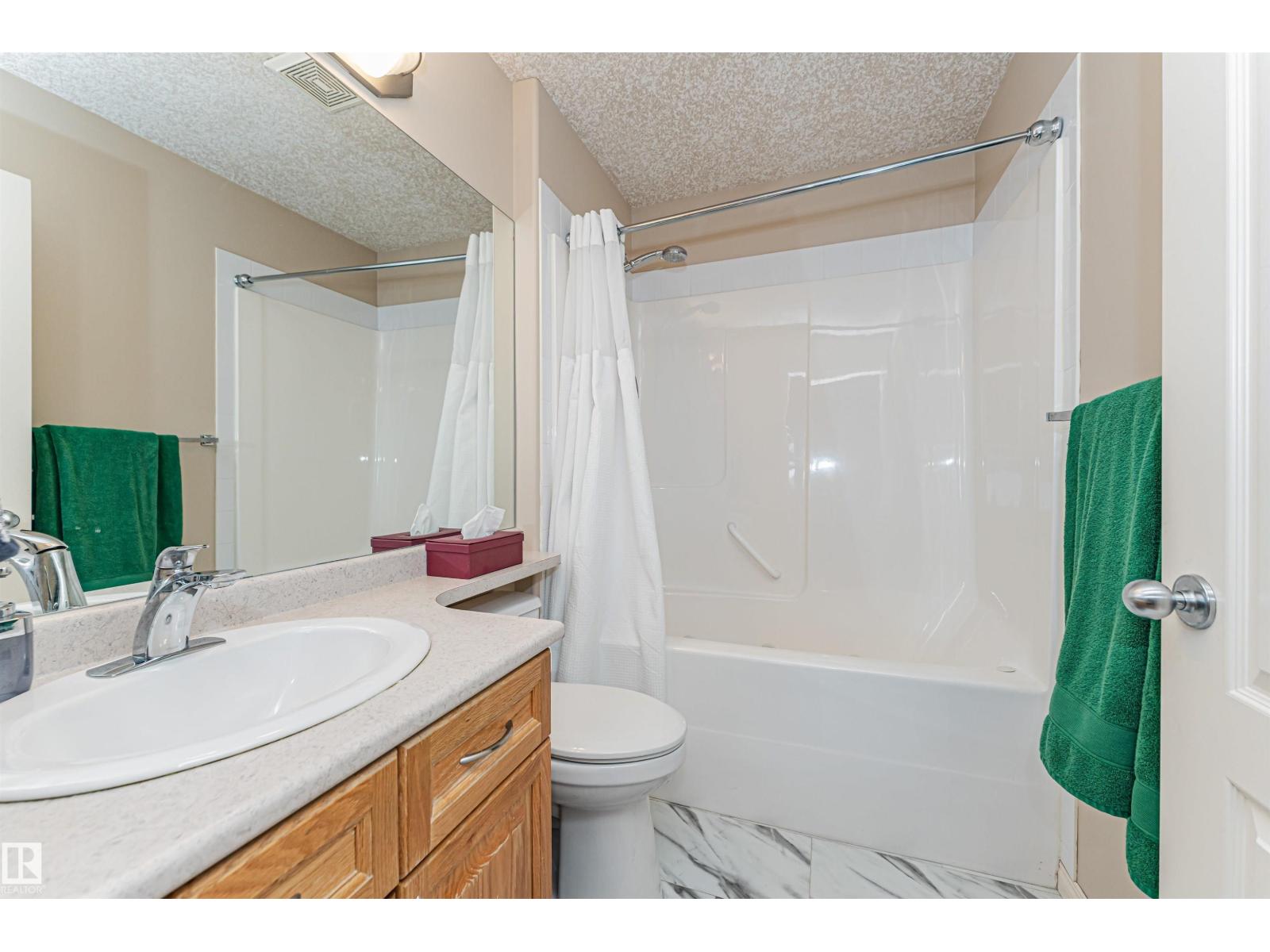#15 16415 77 ST NW NW - 34