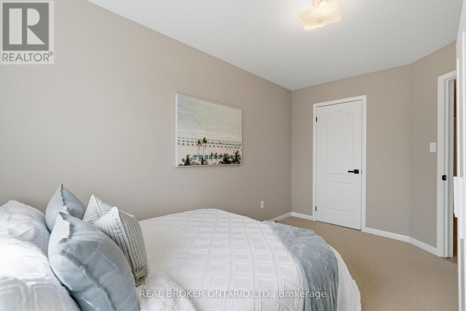2426 SHADOW COURT - 26