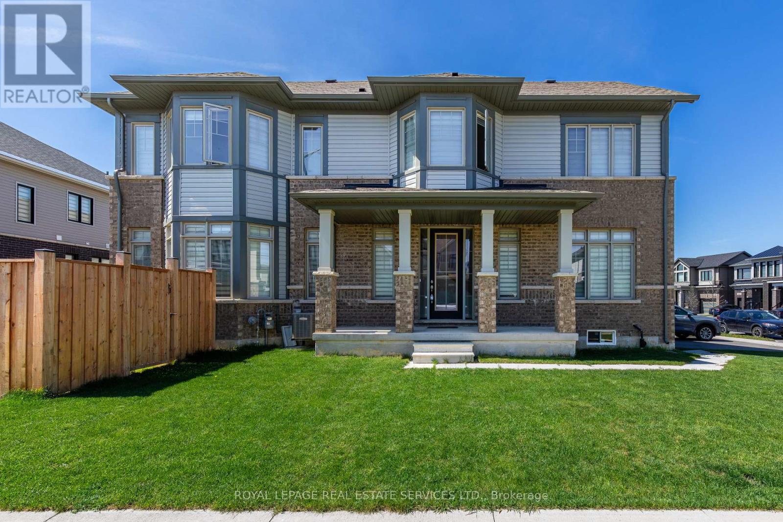 256 ROSEBURY WAY - 1