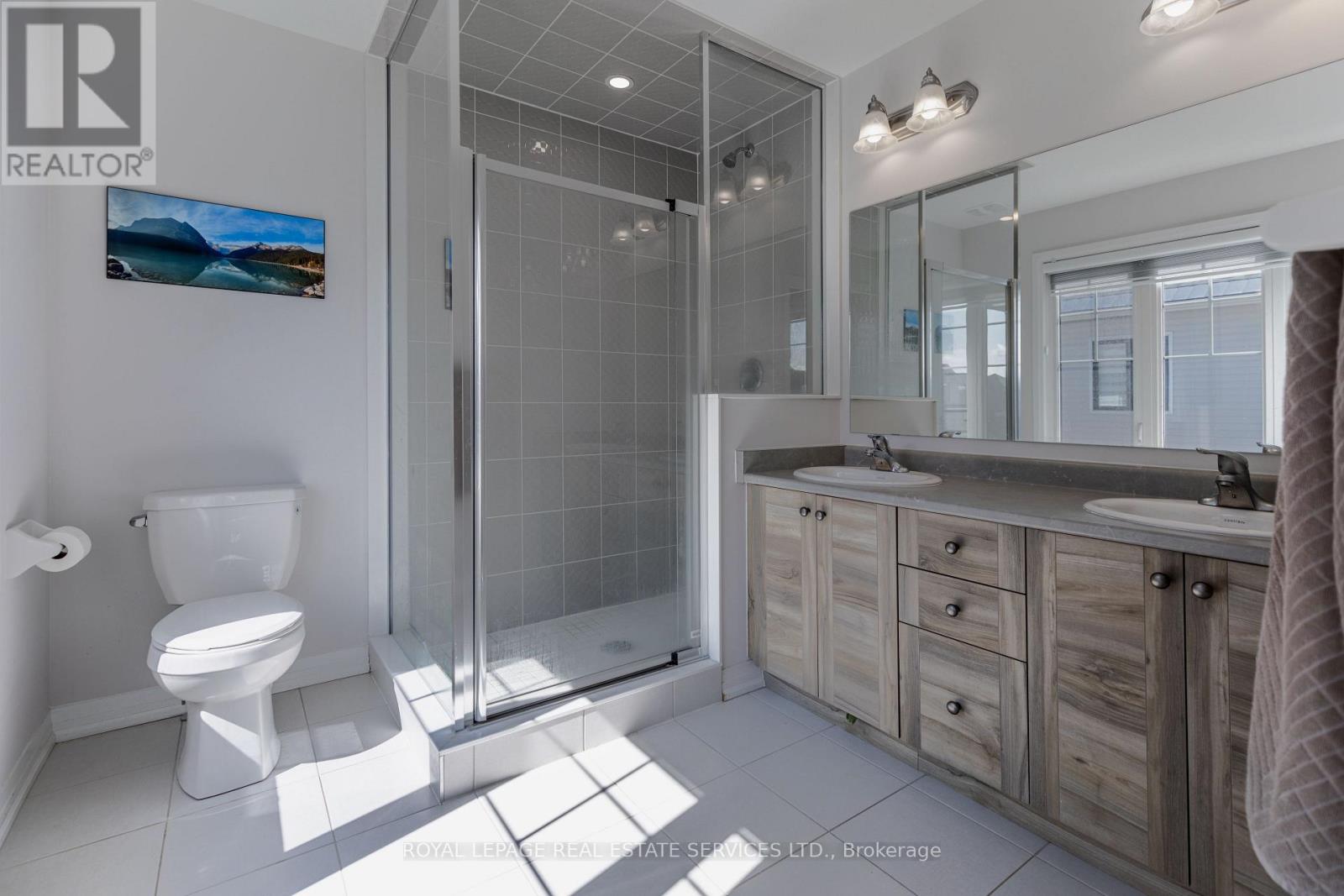 256 ROSEBURY WAY - 12
