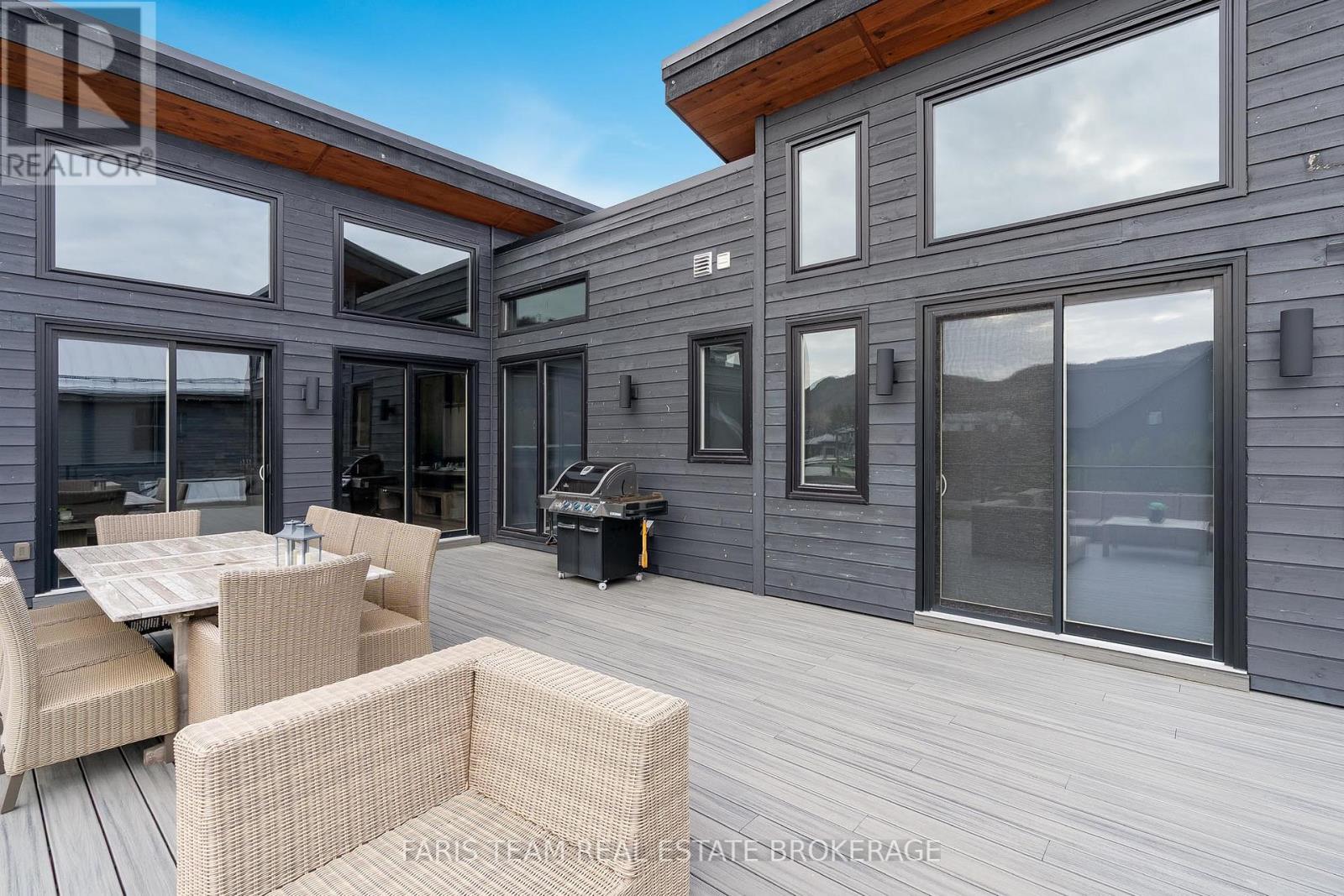 116 ARNOT CRESCENT - 36