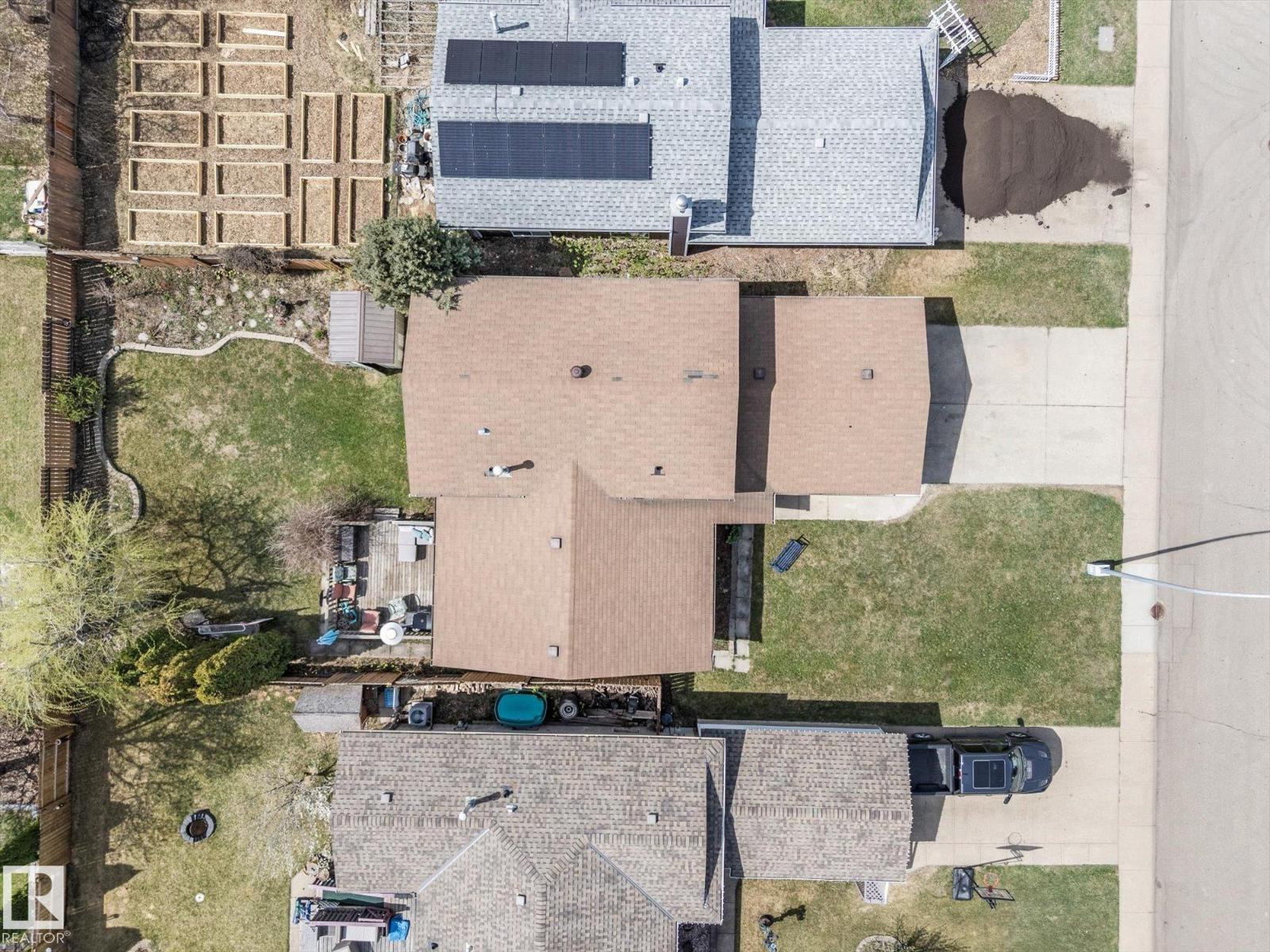 4627 10A AV NW - 43