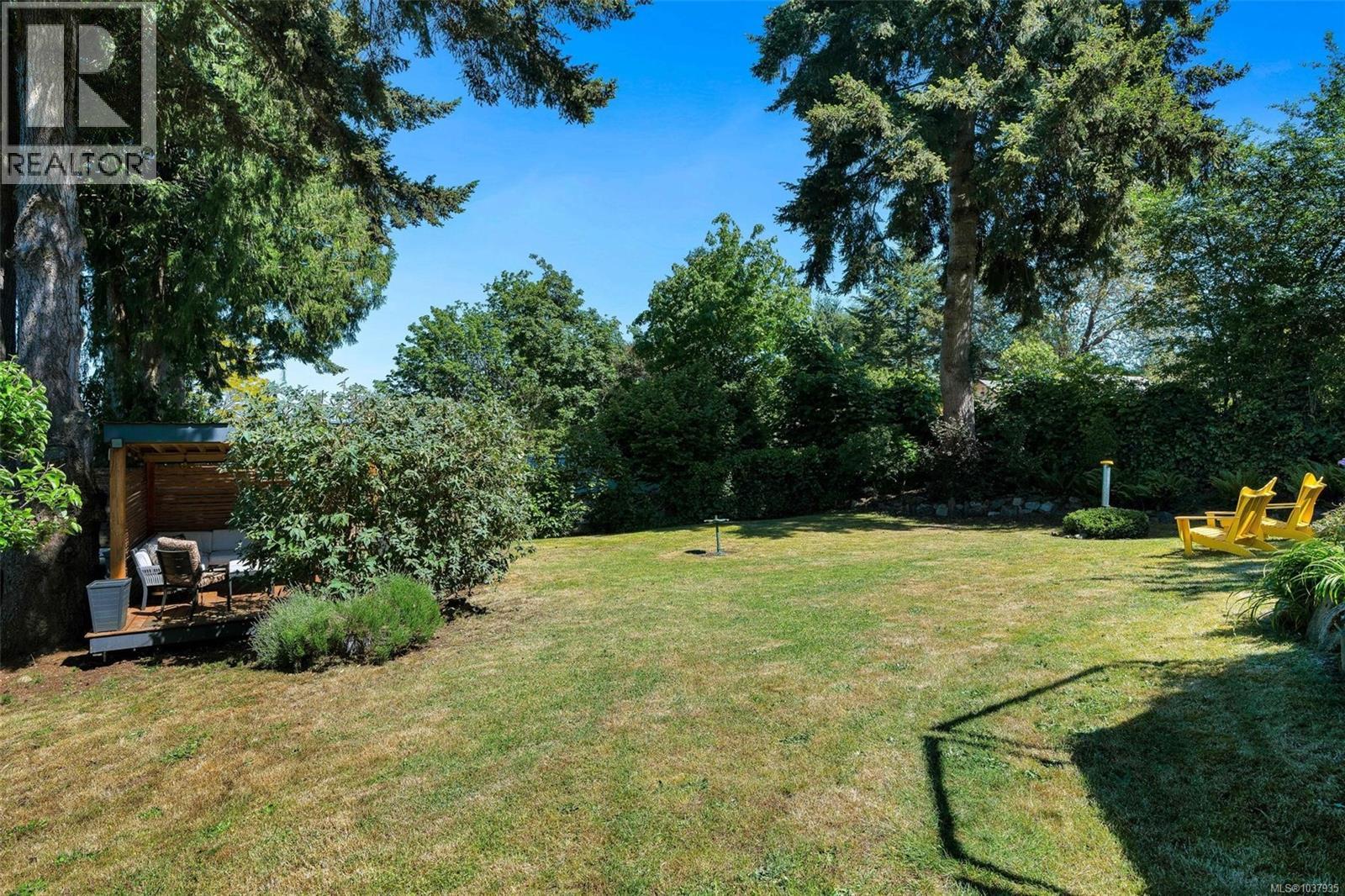 2635 Mill Bay Rd - 66