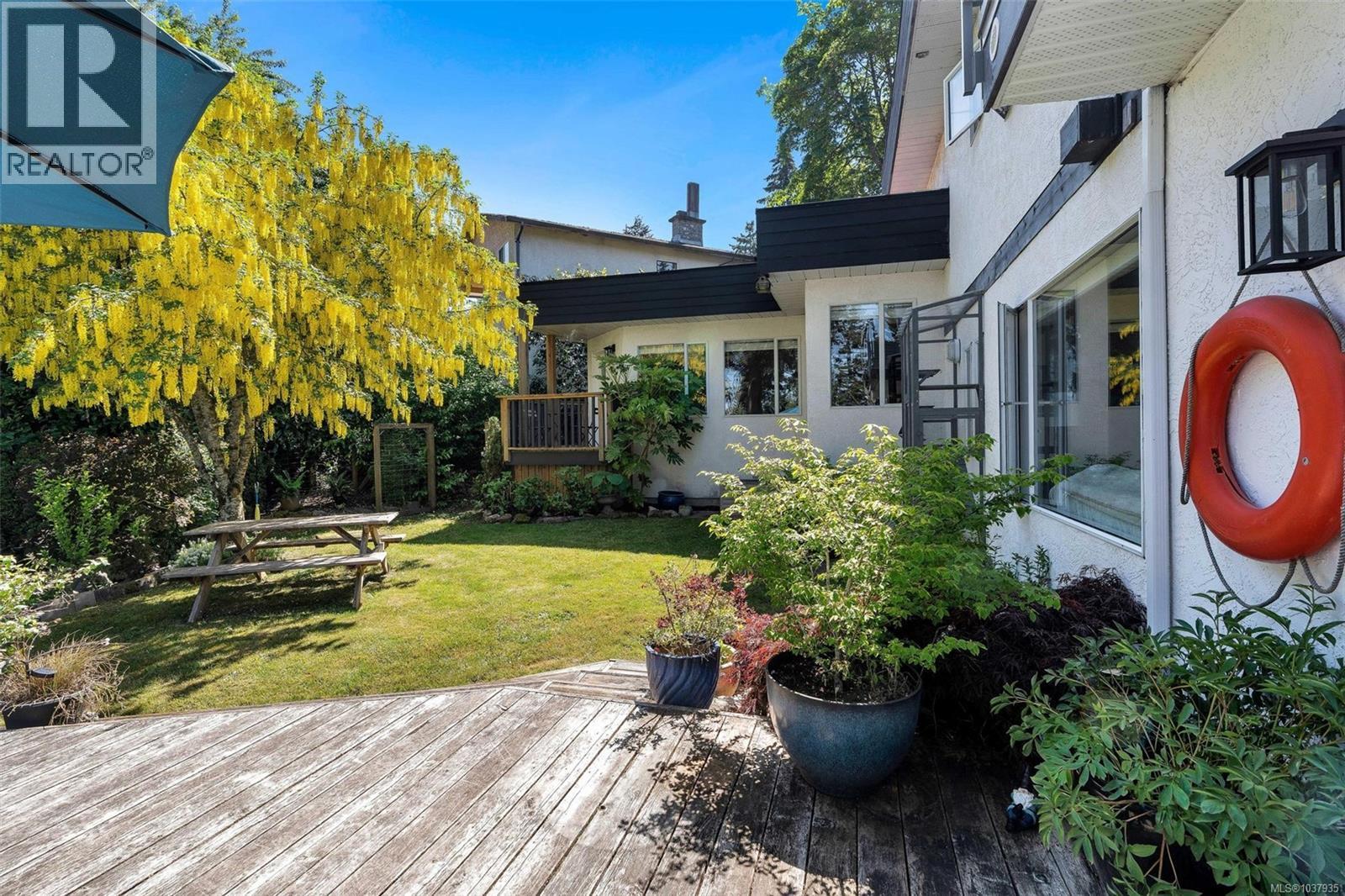 2635 Mill Bay Rd - 46