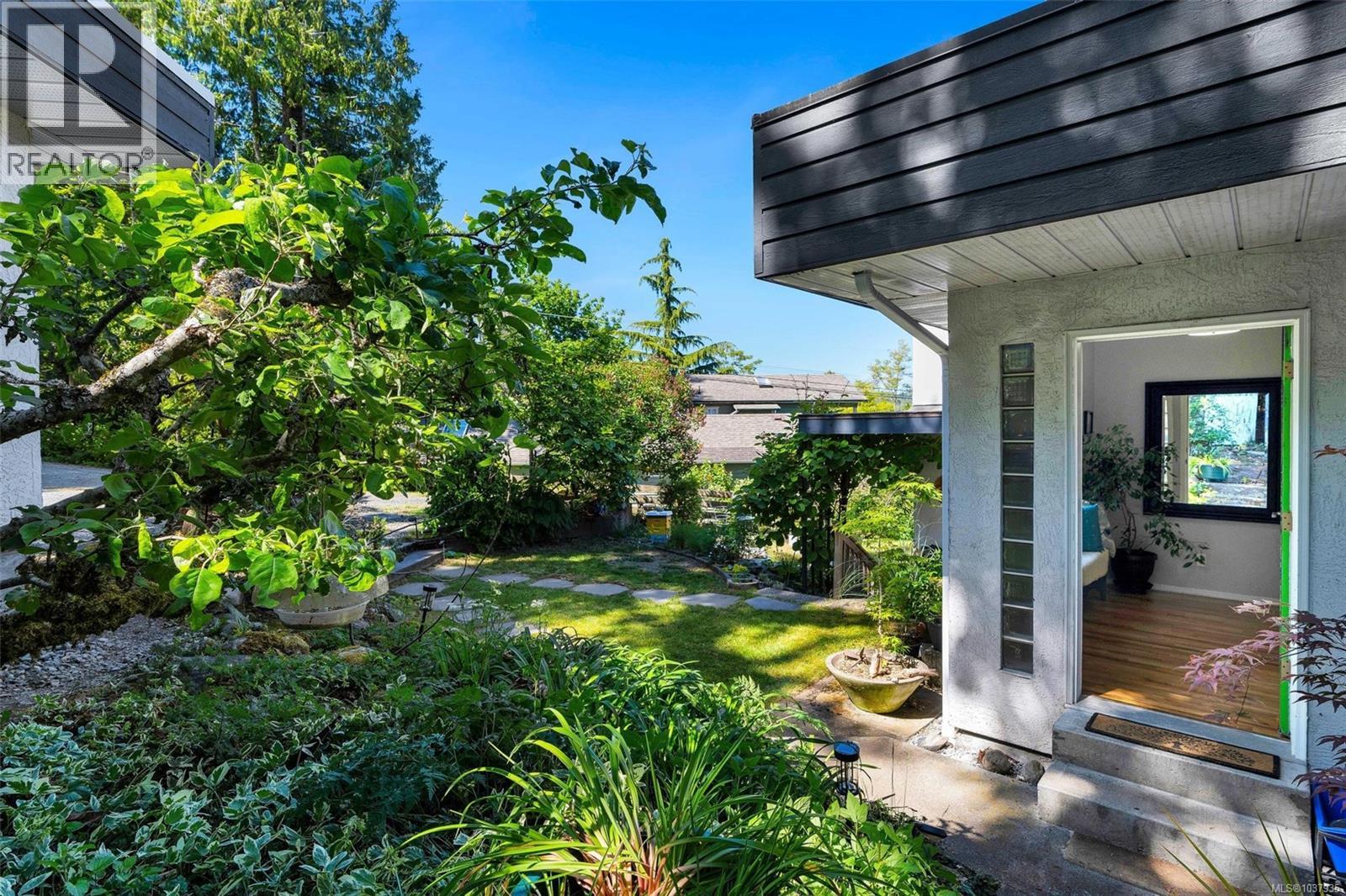2635 Mill Bay Rd - 51