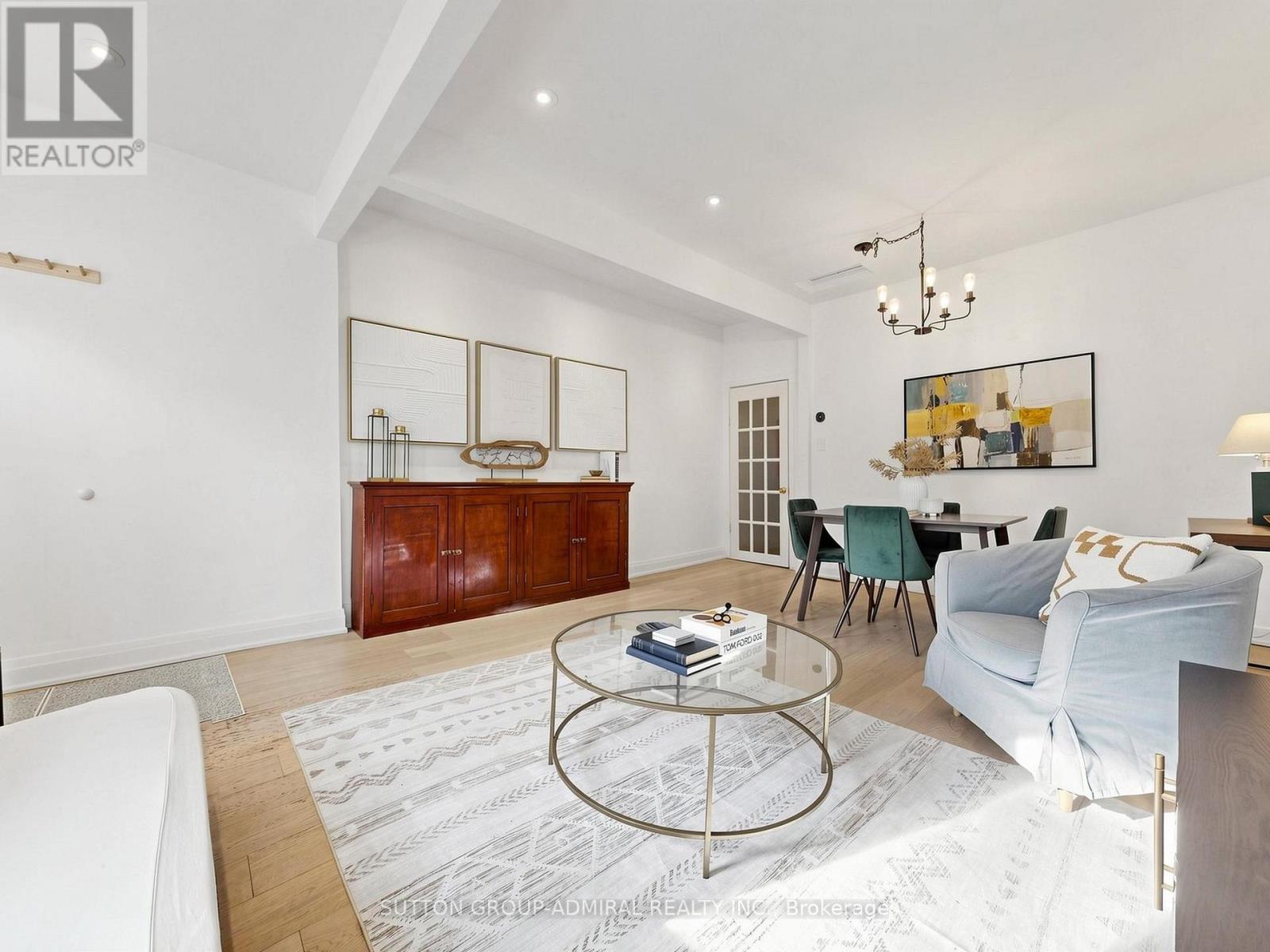 275 VICTORIA PARK AVENUE - 7