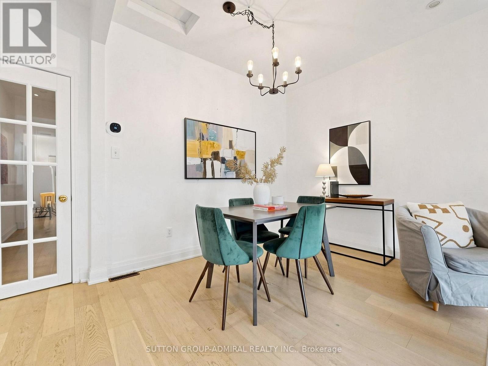 275 VICTORIA PARK AVENUE - 9
