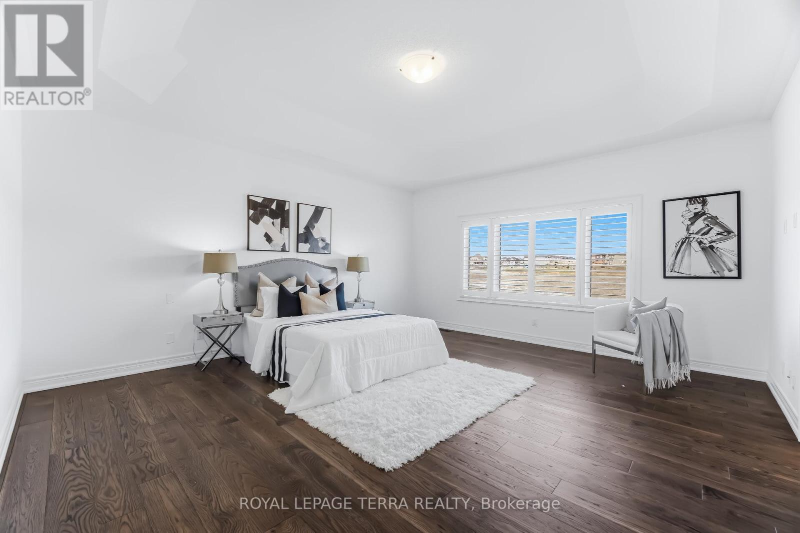 11 LOCKTON STREET - 25