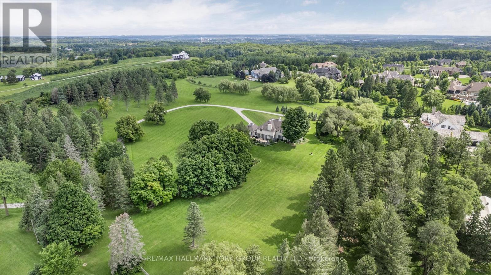 14455 DUFFERIN STREET - 17