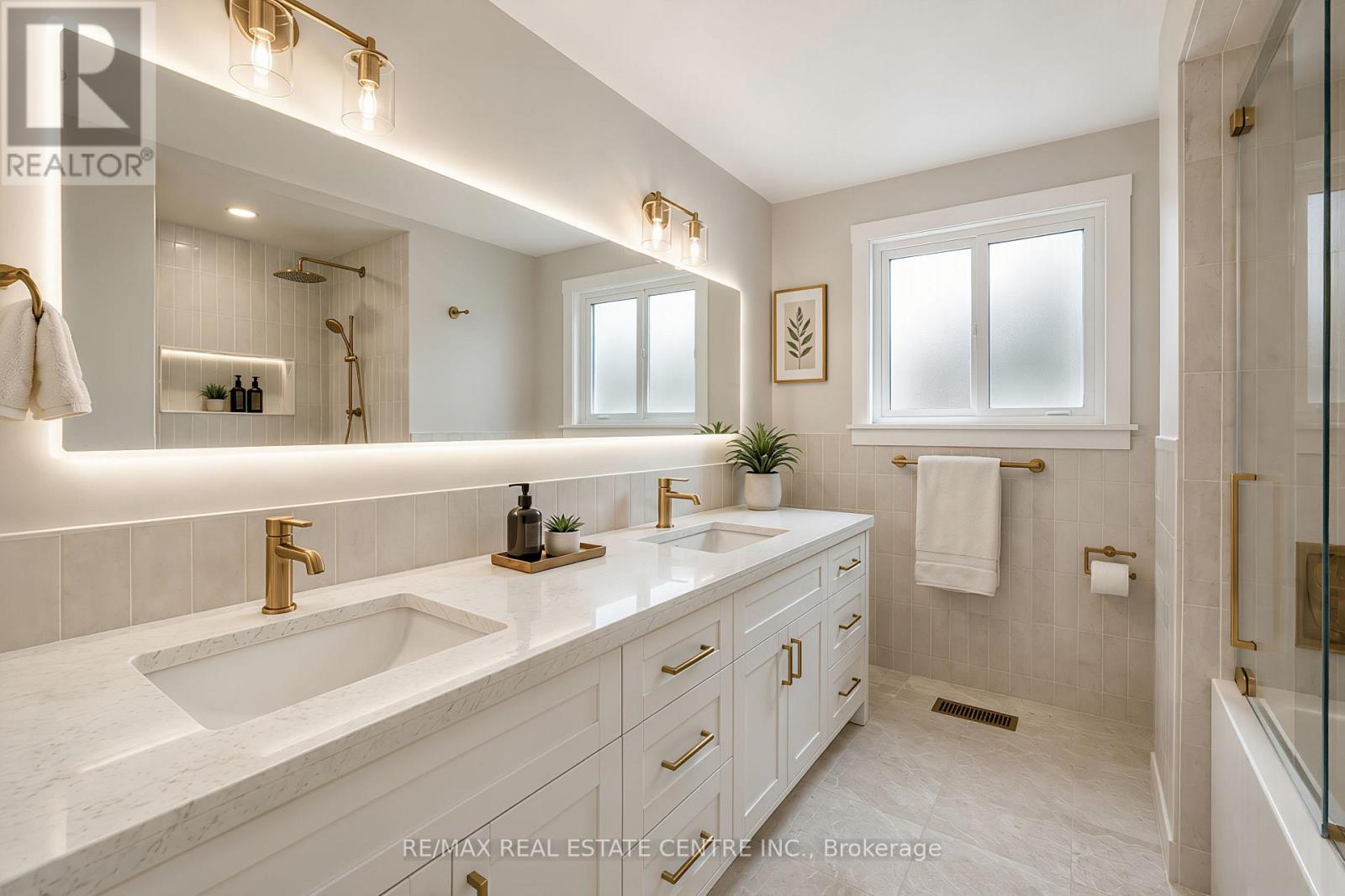 893 HOLLOWTREE CRESCENT - 25