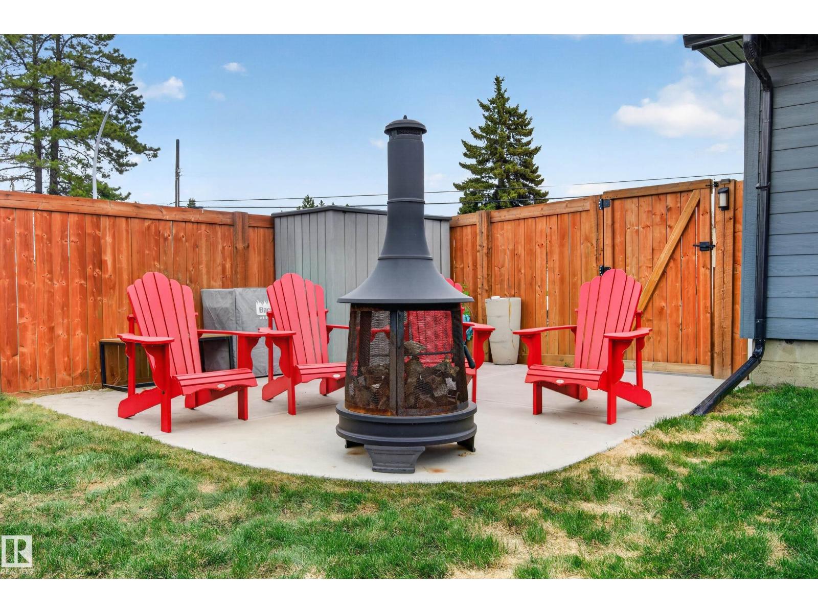 6707 92B AV NW - 48