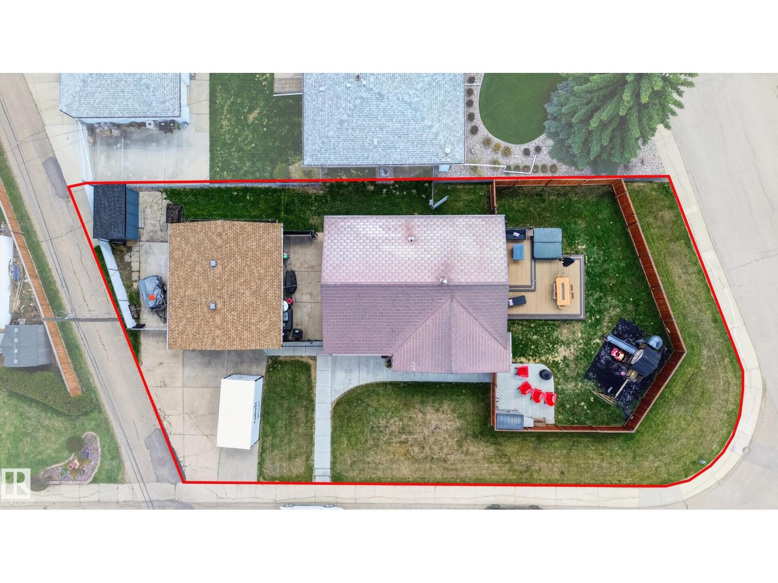 6707 92B AV NW - 54