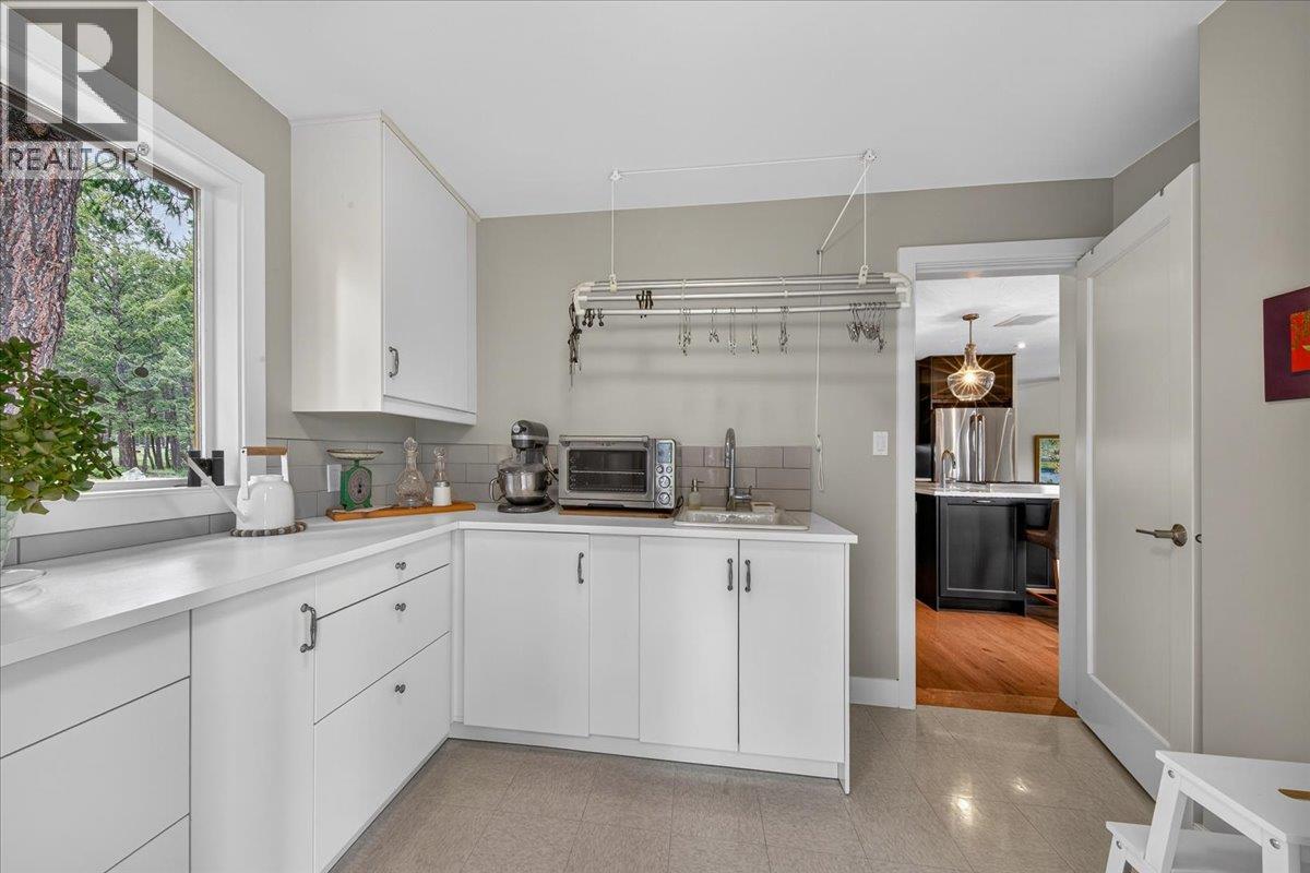 2371 Stark Drive - 33