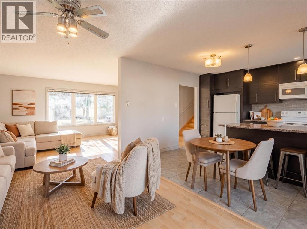virtual stage dining room and kitchen