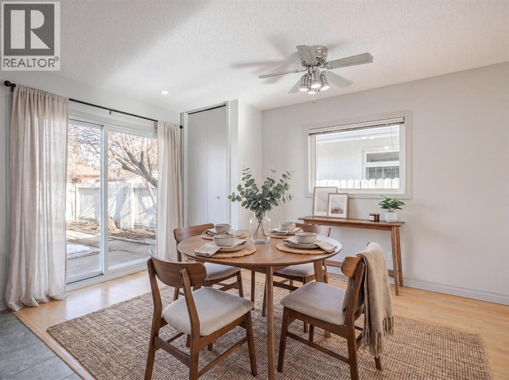 virtual stage dining room