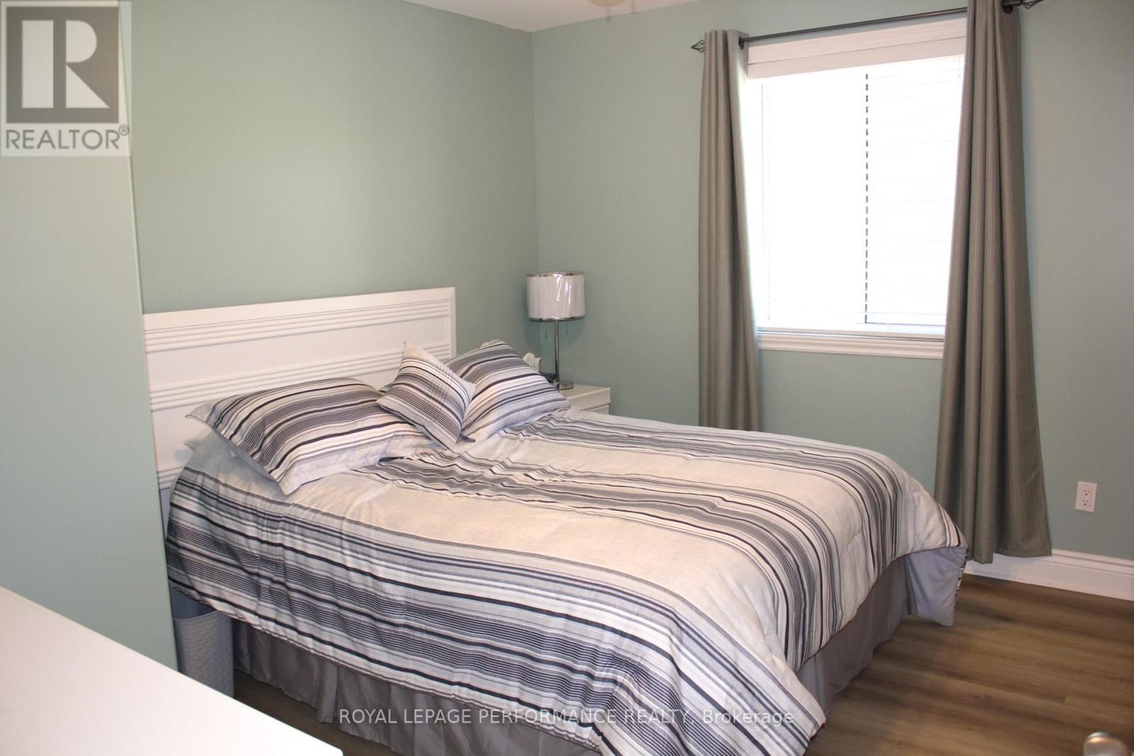 51 ABAGAIL CRESCENT - 22