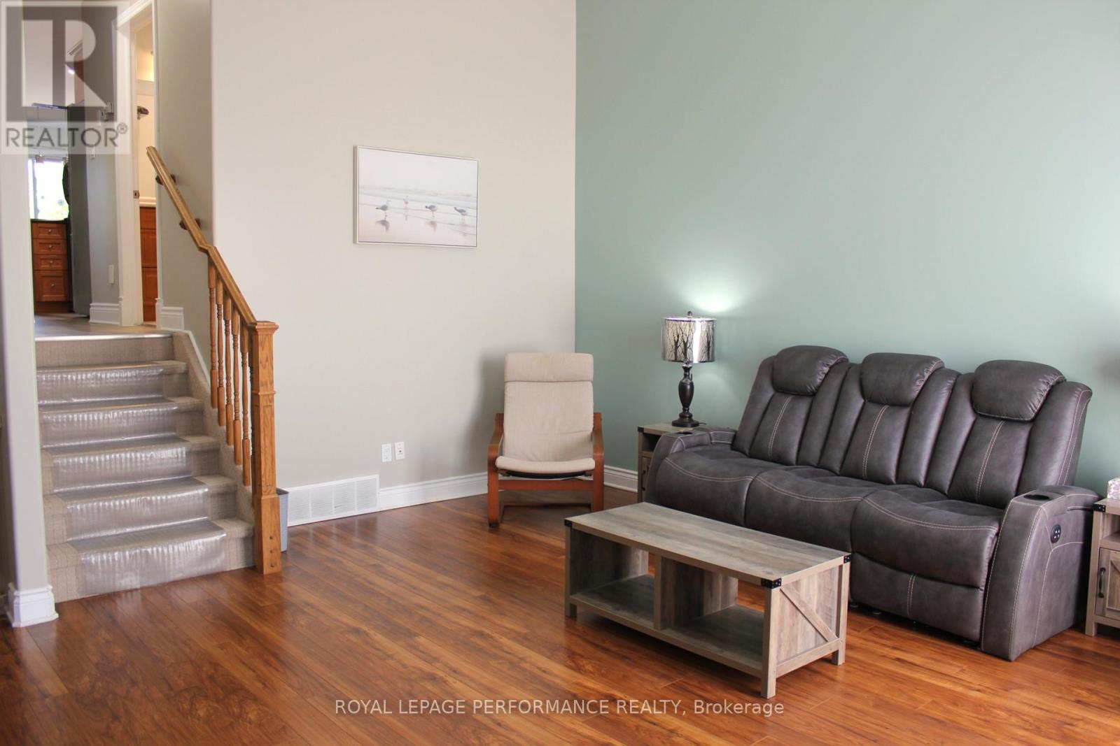 51 ABAGAIL CRESCENT - 7