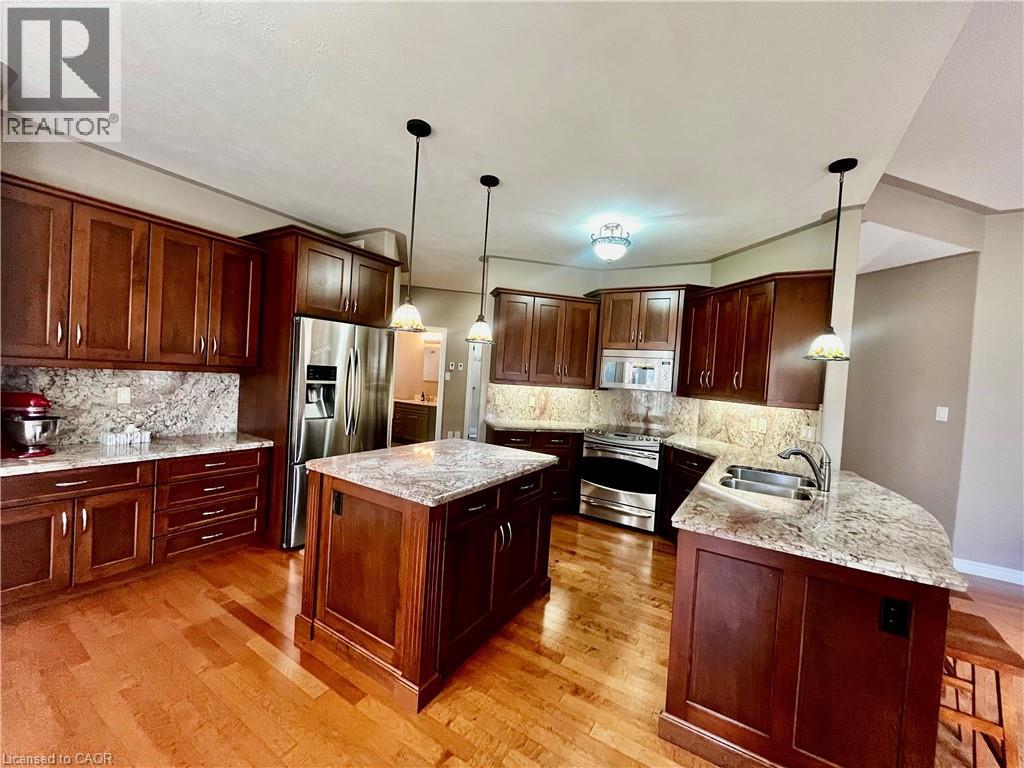 37 MULBERRY Lane - 8
