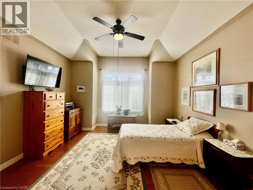37 MULBERRY Lane - 17