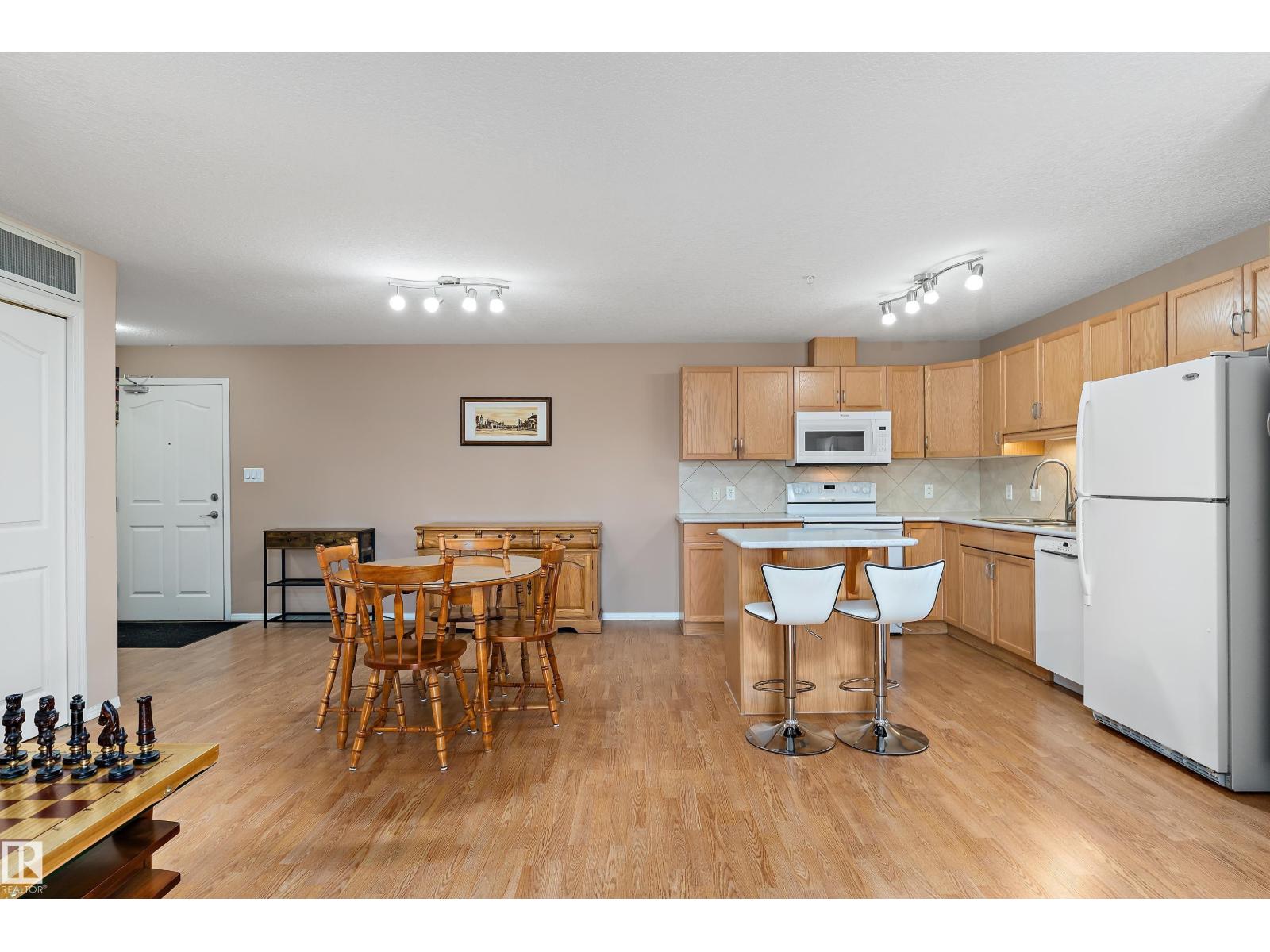 #238 78B MCKENNEY AV - 10