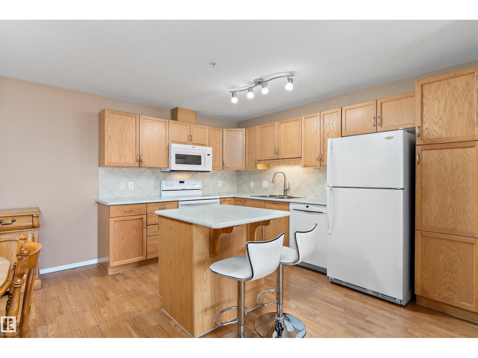 #238 78B MCKENNEY AV - 9