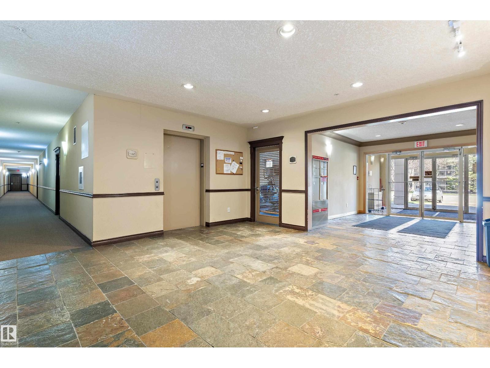 #238 78B MCKENNEY AV - 33