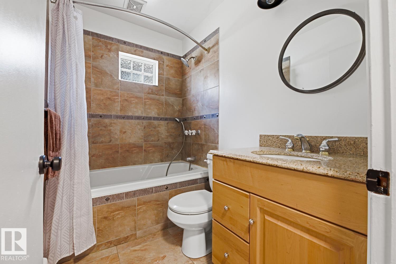 10217 155 ST NW - 10