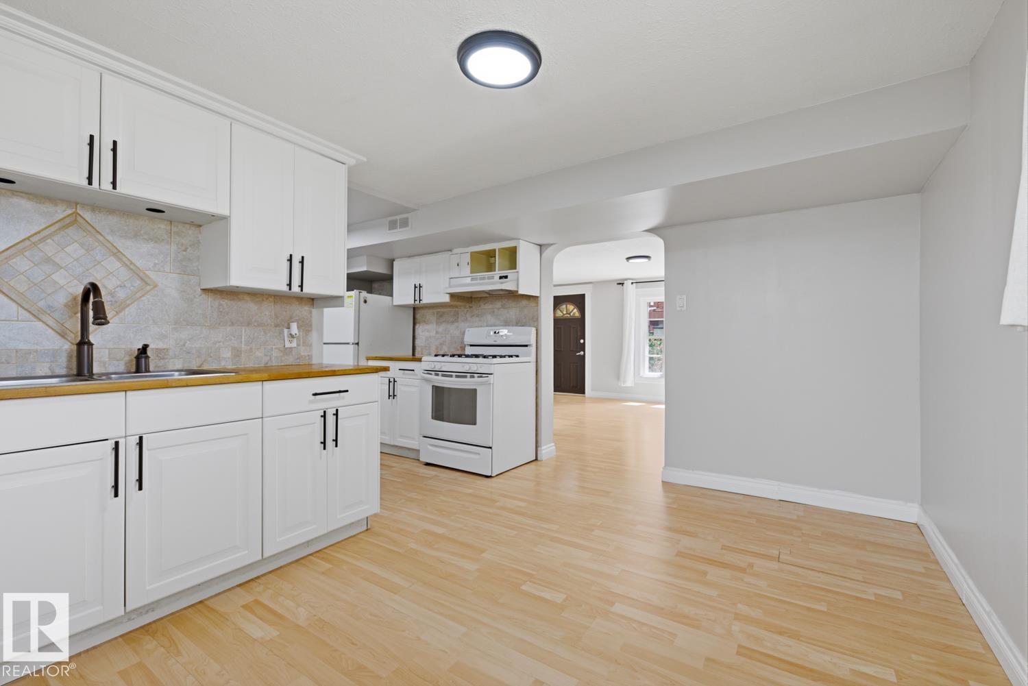 10217 155 ST NW - 16