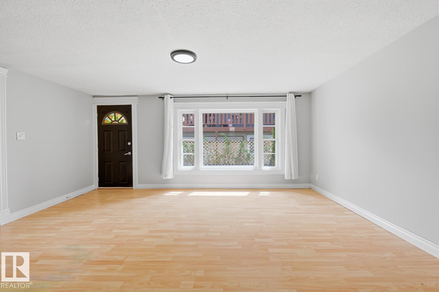 10217 155 ST NW - 17