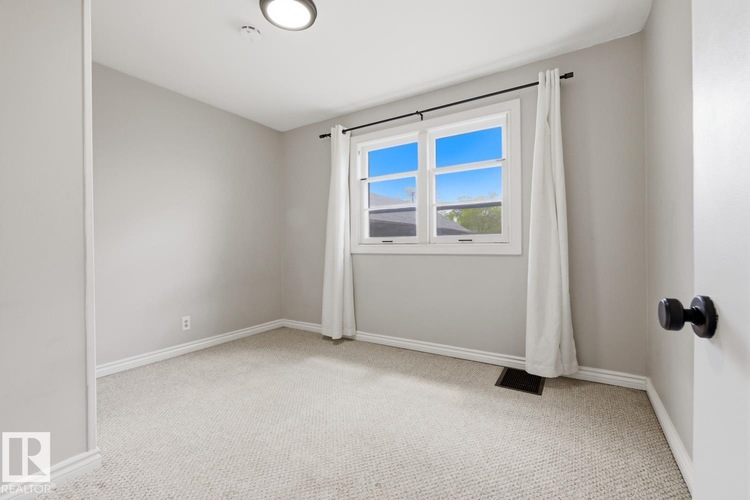 10217 155 ST NW - 8