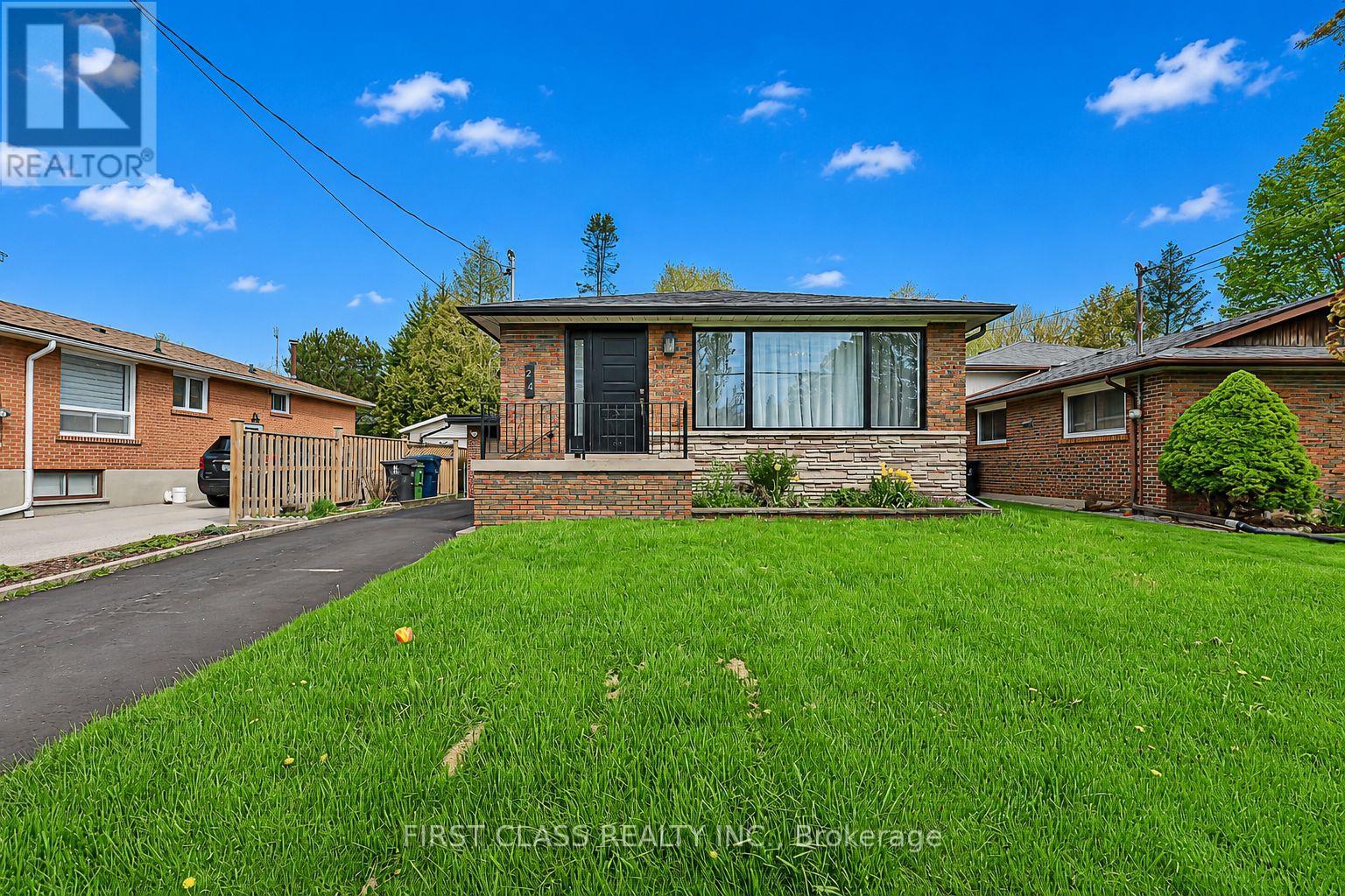 24 FINTONA AVENUE - 2