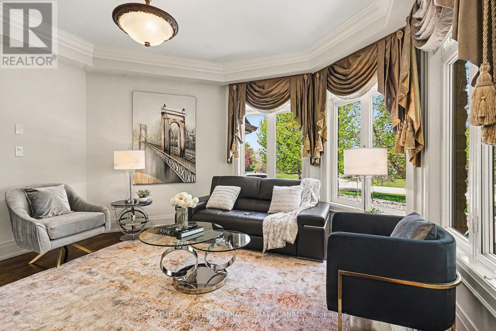 42 PRINCE ADAM COURT - 28
