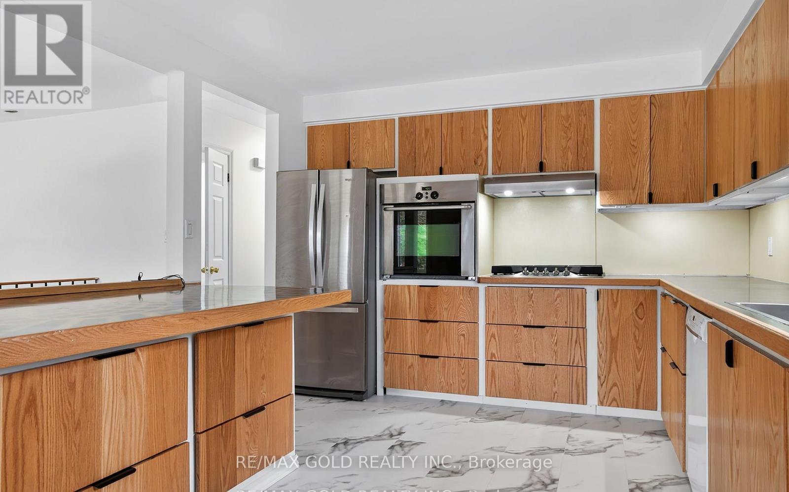 21990 HAGERTY ROAD - 11