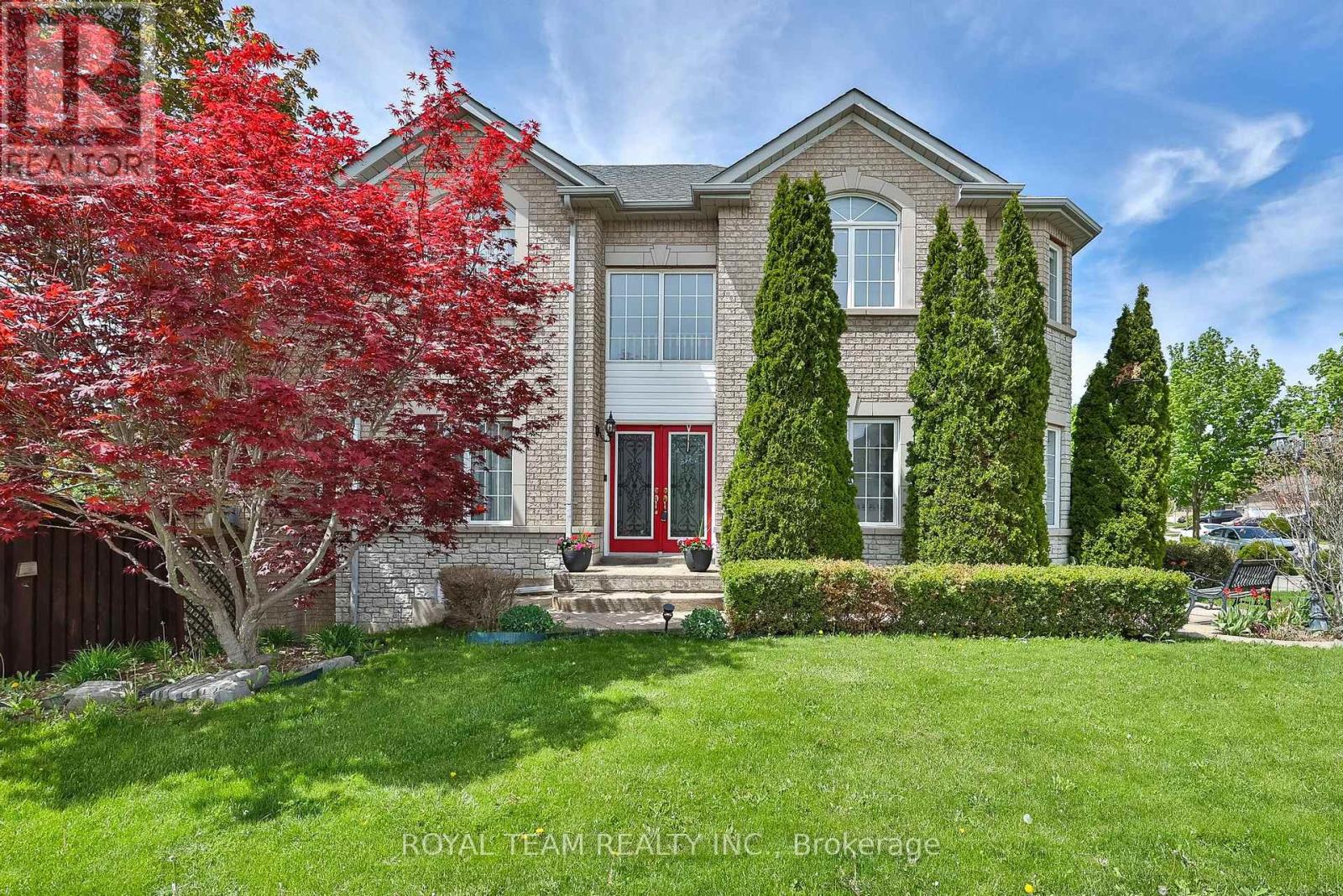 2 SANDWAY CRESCENT - 4