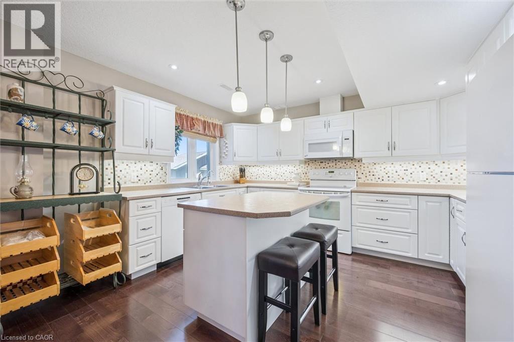 103 GOUDA Place - 28