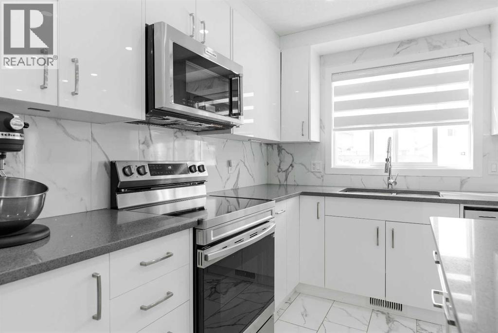 136 Fireweed Crescent - 19