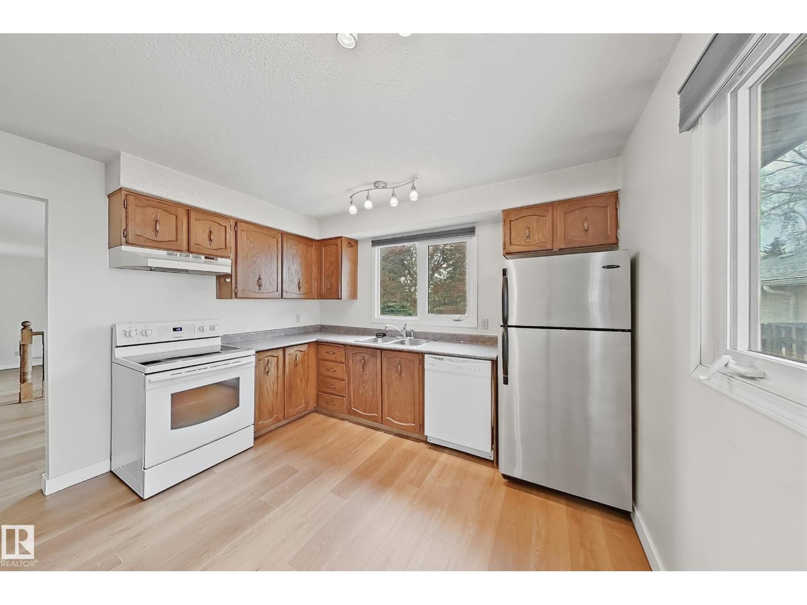 1731 51 ST NW - 11