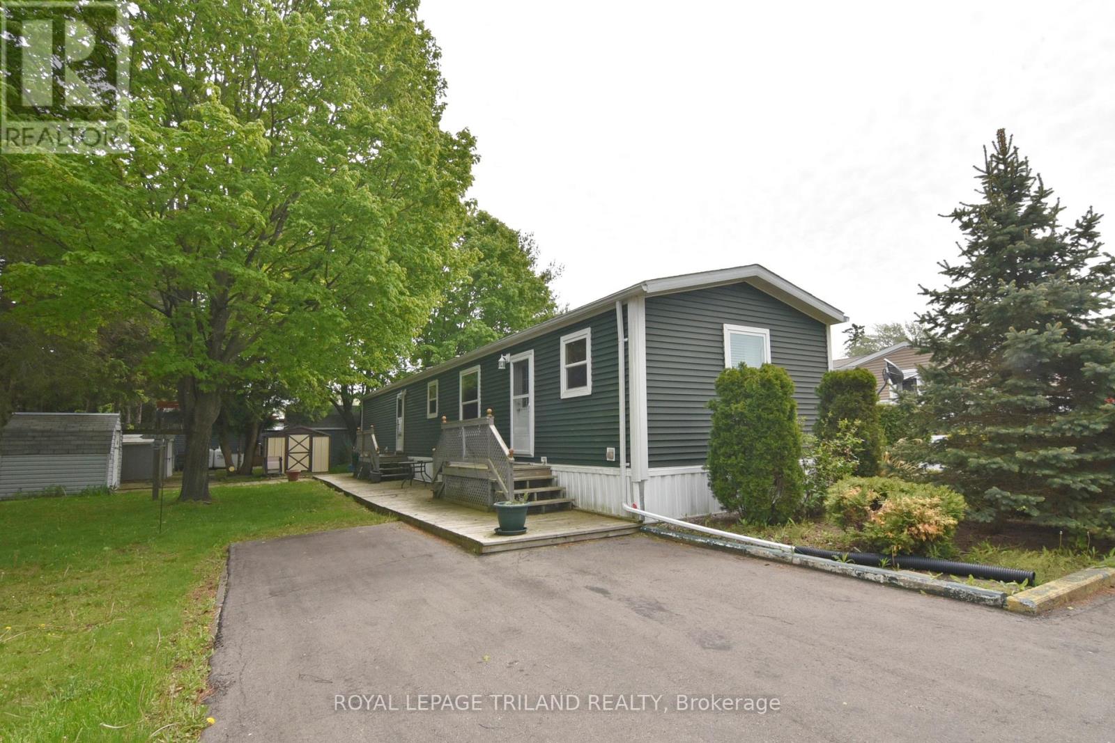 #15 9385 IPPERWASH ROAD - 1
