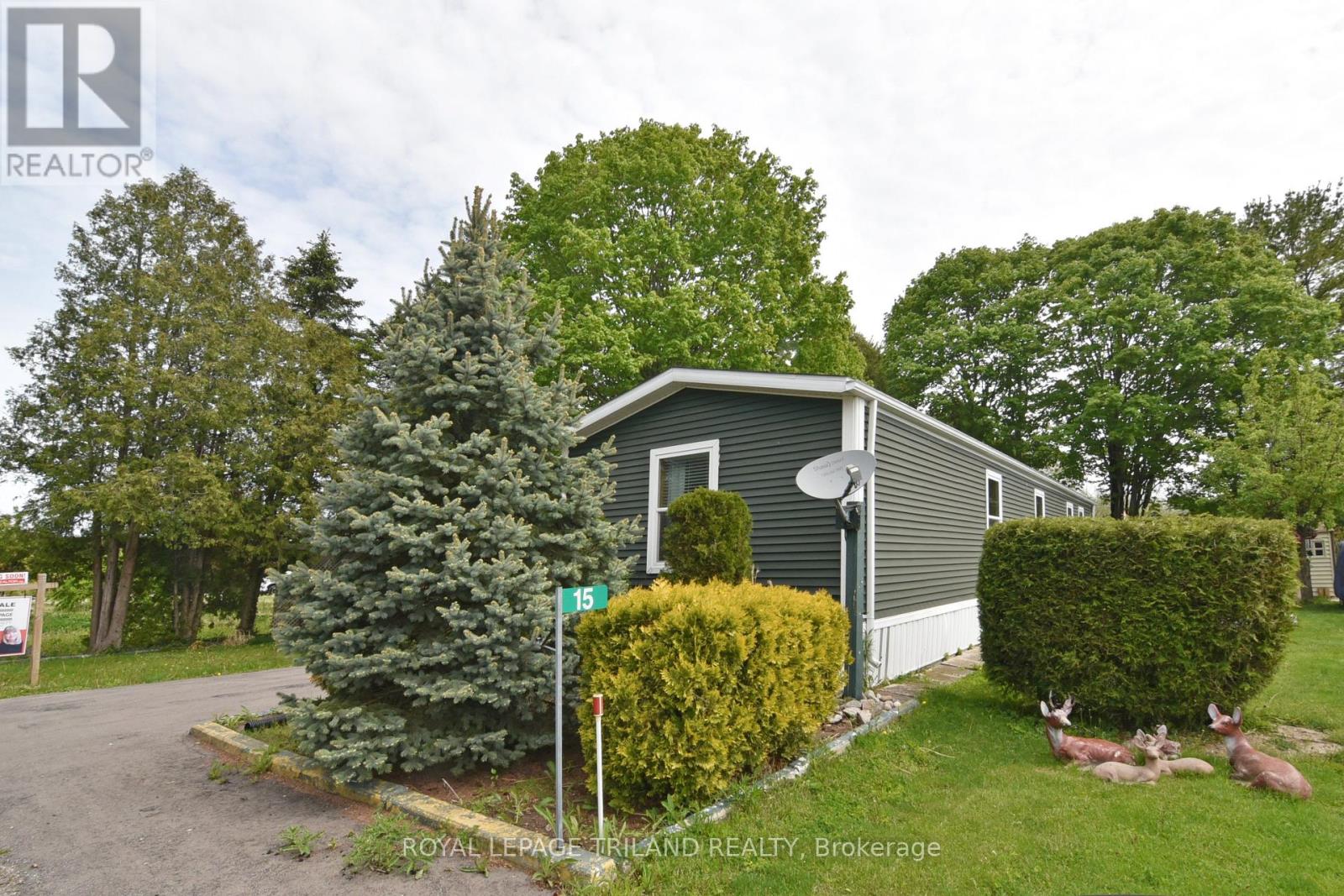 #15 9385 IPPERWASH ROAD - 3