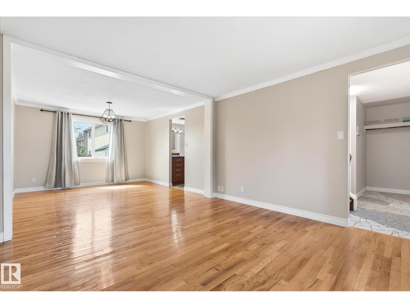 81 RIDGEWOOD TC - 9