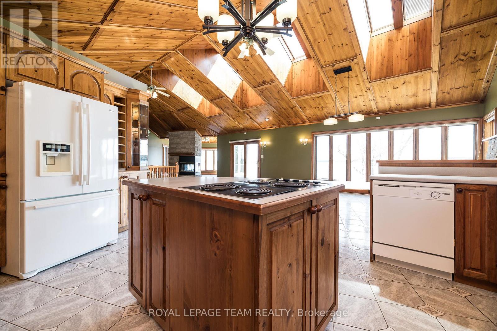 605 BIG RIDEAU NORTH SHORE ROAD - 10