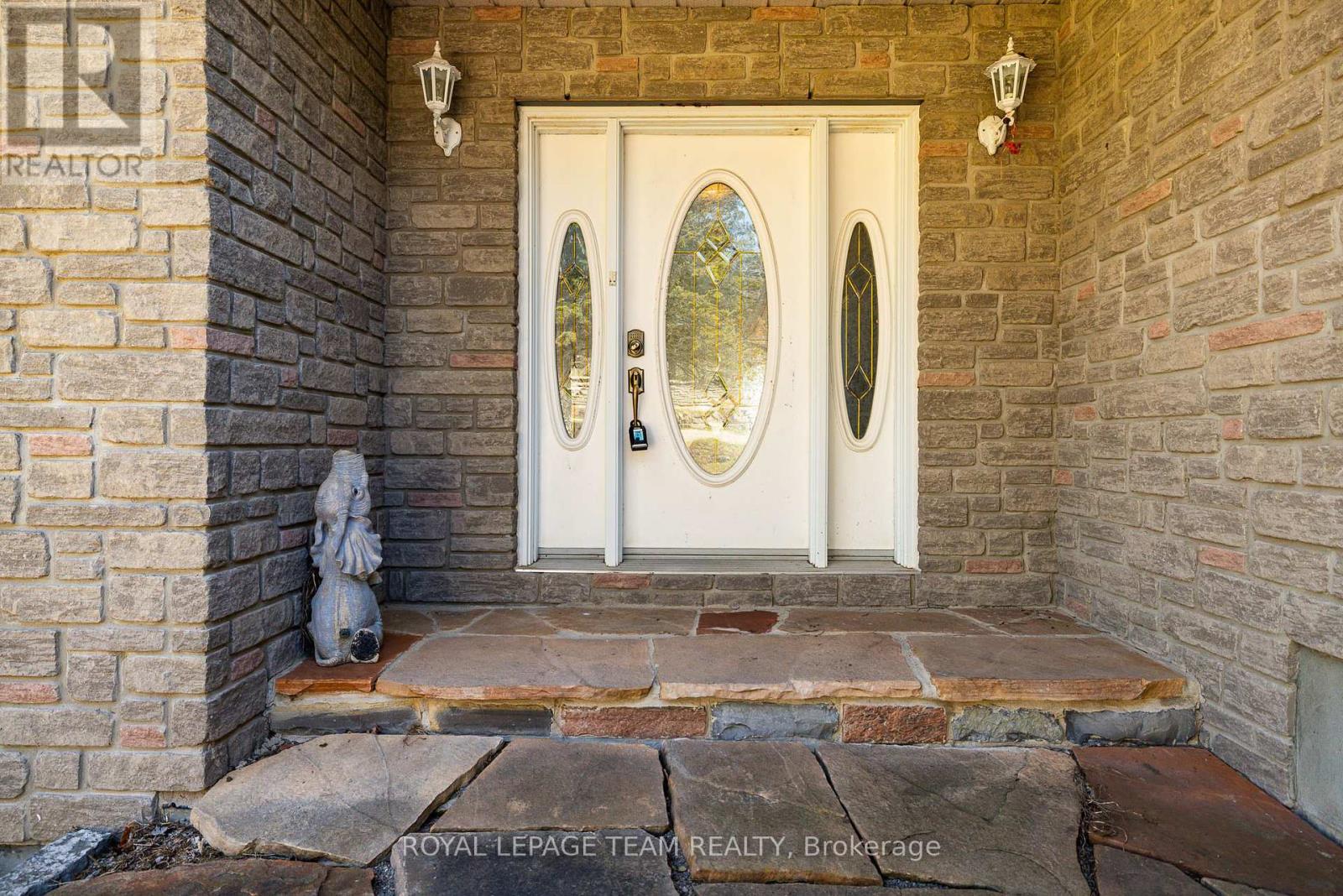 605 BIG RIDEAU NORTH SHORE ROAD - 5