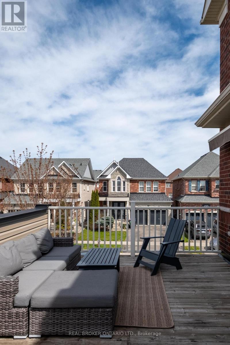 2 MCDEVITT LANE - 30