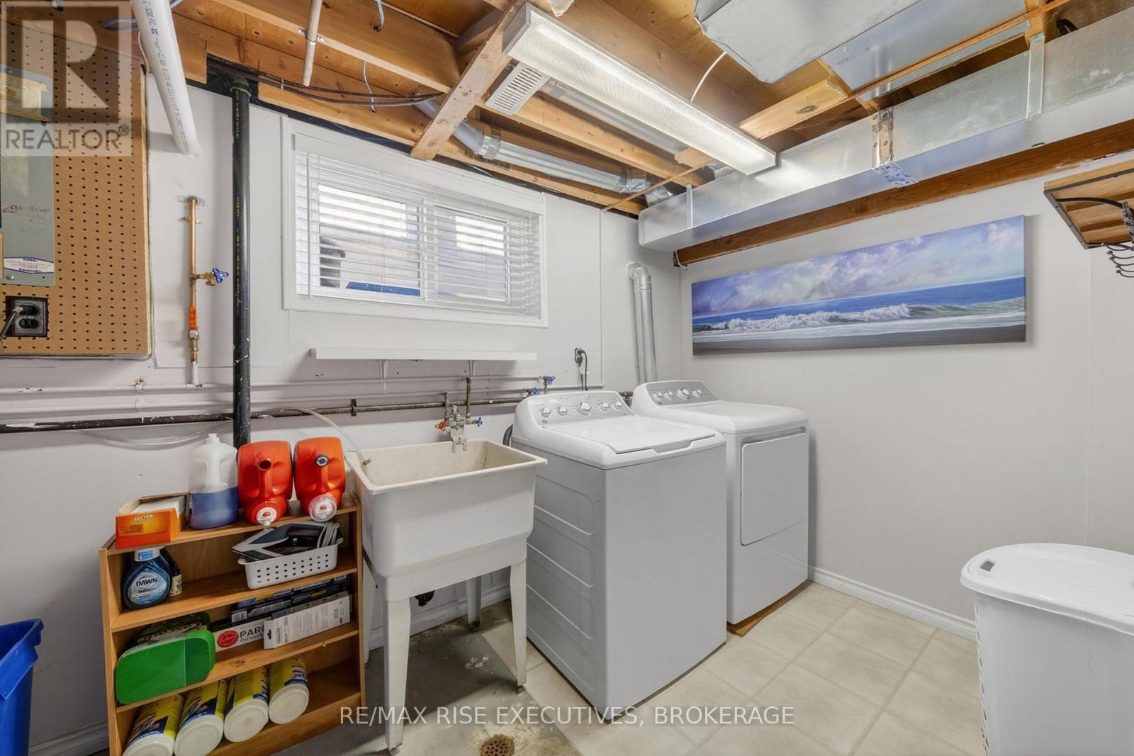 1089 PINEWOOD PLACE - 26