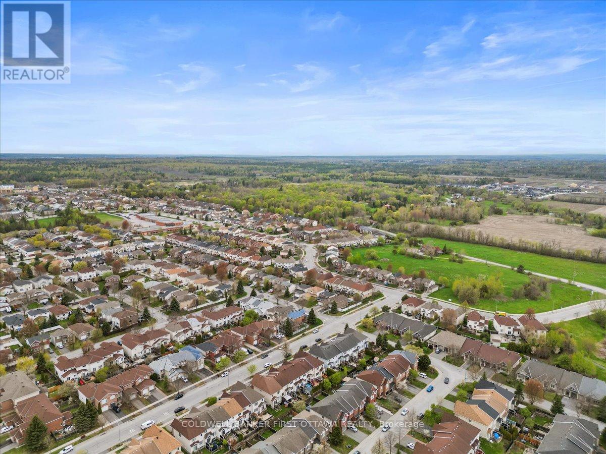 218 FLAMBOROUGH WAY - 33