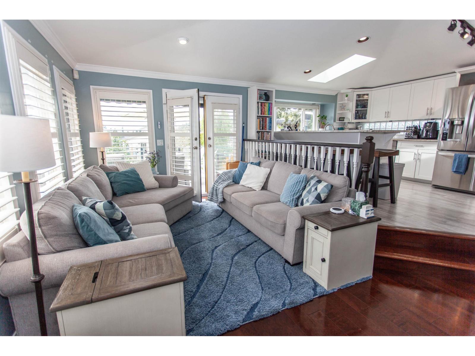 867 STAYTE ROAD, White Rock