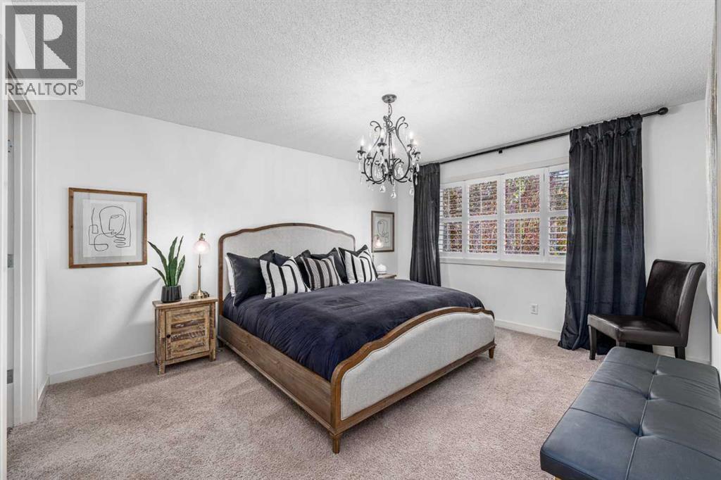 77 Everbrook Drive SW - 17