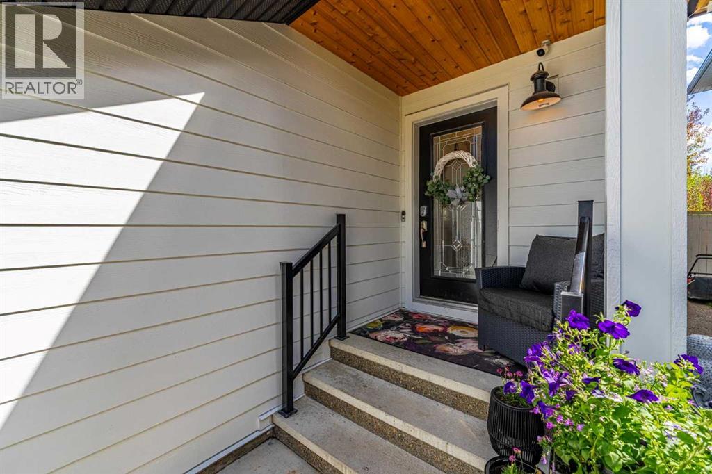 77 Everbrook Drive SW - Image 3